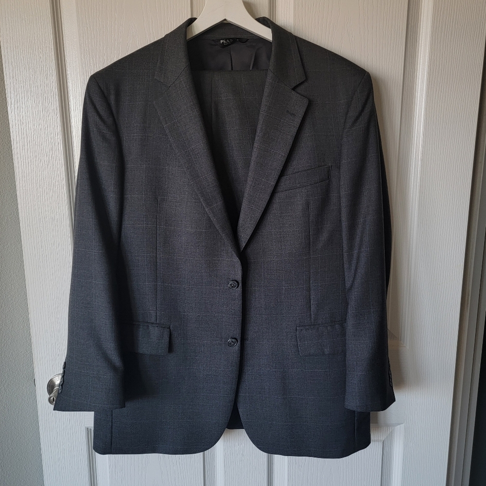 Jos A. Bank Suit Travelers Collection Mens 42R Jacket 38W x 28L Flat Front Pants